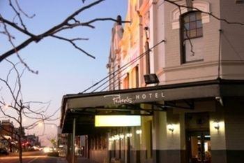 Peden'S Hotel Cessnock Exteriör bild